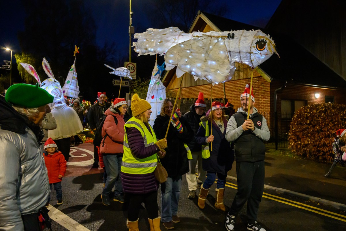 Coleford Shines Bright with Joyful Lantern Parade After November Community&nbsp;Workshops